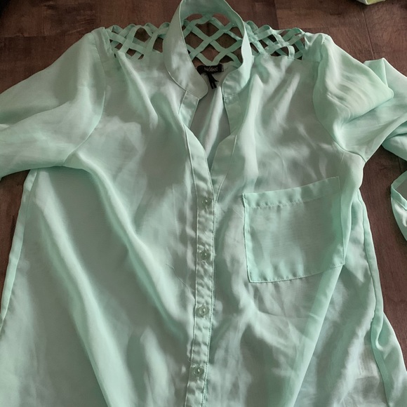 NOLLIE top - Picture 1 of 3